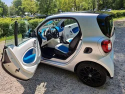 Weiß Gebraucht 2016 Smart ForTwo Coupé Proxy Coupé | 8.850 € (Fairer Preis)