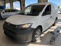 Weiß Gebraucht 2022 VW Caddy Van / Kleinbus | 15.990 € (Guter Preis)