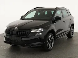 Black magic perleffekt Neu 2025 Skoda Karoq SportLine SUV | 38.445 € (Fairer Preis)