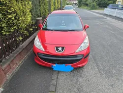 Rot Gebraucht 2007 Peugeot 207 Kleinwagen | 600 € (Superpreis)
