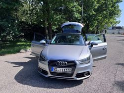 Silber Gebraucht 2014 Audi A1 Sportback S-Line Kleinwagen | 11.500 € (Guter Preis)