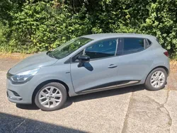 Grau Gebraucht 2018 Renault Clio IV LIMITED Kleinwagen | 8.800 € (Guter Preis)