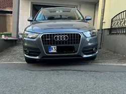 Grau Gebraucht 2012 Audi Q3 SUV | 12.250 € (Fairer Preis)