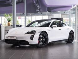 Weiß Gebraucht 2024 Porsche Taycan GTS Limousine | 115.900 €
