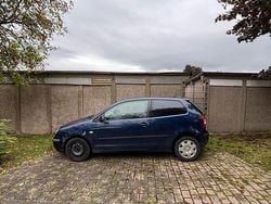 Blau Gebraucht 2004 VW Polo Classicline Kleinwagen | 700 € (Guter Preis)