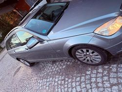 Grau Gebraucht 2007 Mercedes C220 Kombi | 6.000 € (Teuer)
