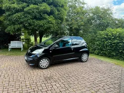 Schwarz Gebraucht 2009 Peugeot 107 Filou Kleinwagen | 1.990 € (Guter Preis)