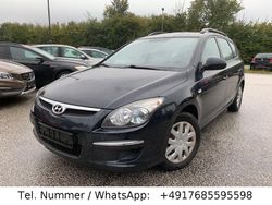 Schwarz Gebraucht 2009 Hyundai i30 Edition+ Kombi | 3.900 € (Teuer)