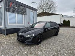 Schwarz Gebraucht 2022 Skoda Octavia RS Kombi | 20.500 € (Fairer Preis)