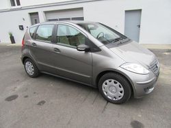 Grau Gebraucht 2004 Mercedes A150 Elegance Kleinwagen | 3.499 € (Teuer)
