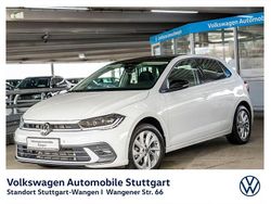 Pure white/deep black perleffe Gebraucht 2022 VW Polo Style Limousine | 19.430 € (Fairer Preis)