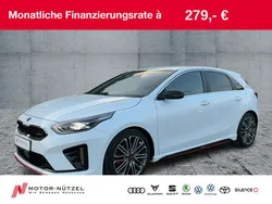 Weiß Gebraucht 2020 Kia Ceed Limousine | 21.490 €