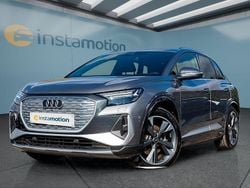 Grau Gebraucht 2022 Audi Q4 e-tron S-Line SUV | 24.599 € (Guter Preis)