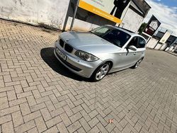 Silber Gebraucht 2007 BMW 120 Sport Line Kleinwagen | 2.300 € (Superpreis)
