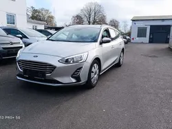 Polarsilber metallic Gebraucht 2019 Ford Focus Trend Kombi | 14.400 € (Fairer Preis)