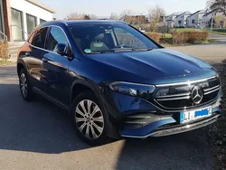 Blau Gebraucht 2021 Mercedes EQA250 SUV | 32.900 € (Fairer Preis)