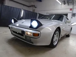 Silber Gebraucht 1983 Porsche 944 | 11.990 €