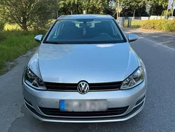 Grau Gebraucht 2015 VW Golf VII Cup Kleinwagen | 12.350 € (Guter Preis)