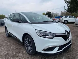 Gletscherweiss Gebraucht 2021 Renault Scénic IV Life Van / Kleinbus | 8.200 € (Teuer)