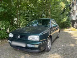 Grün Gebraucht 1998 VW Golf Cabriolet Cabrio | 3.900 € (Teuer)