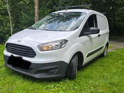 Weiß Gebraucht 2016 Ford Transit Van / Kleinbus | 5.900 €