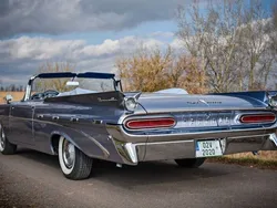 Blau Gebraucht 1959 Pontiac Bonneville Cabrio | 138.000 €