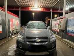 Grau Gebraucht 2011 Chevrolet Captiva SUV | 6.500 €
