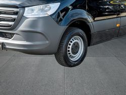 Schwarz Gebraucht 2024 Mercedes Sprinter Van | 44.899 € (Teuer)