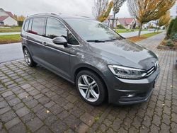 Grau Gebraucht 2015 VW Touran Highline Van / Kleinbus | 14.500 € (Fairer Preis)