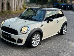 Beige Gebraucht 2008 Mini John Cooper Works Kleinwagen | 4.200 €