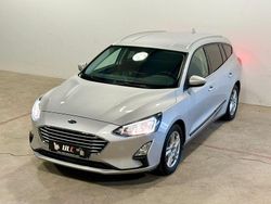 Silber Gebraucht 2019 Ford Focus Cool & Connect Limousine | 9.990 € (Guter Preis)