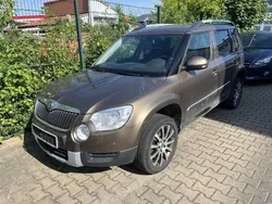 Matobraun (metallic) Gebraucht 2014 Skoda Yeti Adventure SUV | 15.490 € (Fairer Preis)