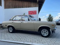 Beige Gebraucht 1975 Opel Ascona Limousine | 10.990 €