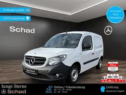 Arktikweiß Gebraucht 2022 Mercedes Citan 109 Van / Kleinbus | 17.880 € (Etwas zu teuer)