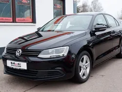 Schwarz Gebraucht 2011 VW Jetta Comfortline Limousine | 7.990 € (Fairer Preis)