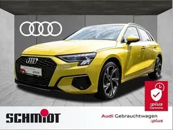Pythongelb metallic Gebraucht 2023 Audi A3 Advanced Plus | 29.440 € (Superpreis)