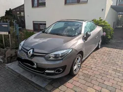 Grau Gebraucht 2014 Renault Mégane Cabriolet Luxe Cabrio | 9.900 € (Superpreis)