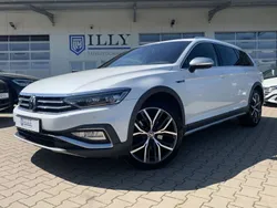 Weiß Gebraucht 2022 VW Passat Alltrack Kombi | 34.950 € (Teuer)