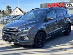 Grau Gebraucht 2016 Ford Kuga ST-Line SUV | 17.880 € (Teuer)