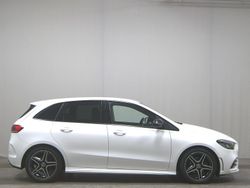 Weiss Gebraucht 2020 Mercedes B200 AMG line Van / Kleinbus | 19.480 € (Fairer Preis)