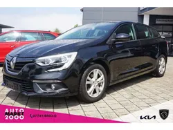 Schwarz Gebraucht 2017 Renault Mégane GrandTour Play Kombi | 13.480 € (Etwas zu teuer)
