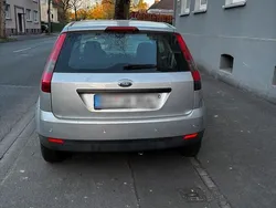Grau Gebraucht 2005 Ford Fiesta Kleinwagen | 1.399 € (Guter Preis)