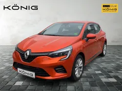 Orange Gebraucht 2021 Renault Clio V Intens Limousine | 15.490 € (Guter Preis)