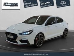 Weiß Gebraucht 2020 Hyundai i30 Limousine | 24.950 € (Fairer Preis)