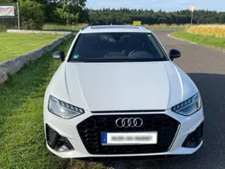 Weiß Gebraucht 2020 Audi A4 S-Line Kombi | 29.800 € (Guter Preis)