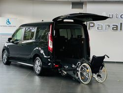Schwarz Gebraucht 2022 Ford Tourneo Titanium Van / Kleinbus | 42.950 €