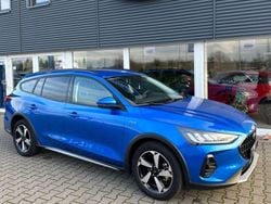 Blau Gebraucht 2023 Ford Focus Active X Kombi | 24.590 € (Etwas zu teuer)