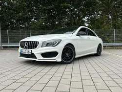 Weiß Gebraucht 2015 Mercedes CLA250 AMG line Limousine | 18.900 € (Fairer Preis)