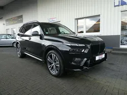 Schwarz Gebraucht 2024 BMW X7 M Sport SUV | 83.900 € (Superpreis)