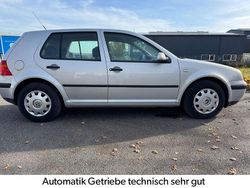 Silber (metallic) Gebraucht 1999 VW Golf IV Comfortline Limousine | 3.999 € (Teuer)